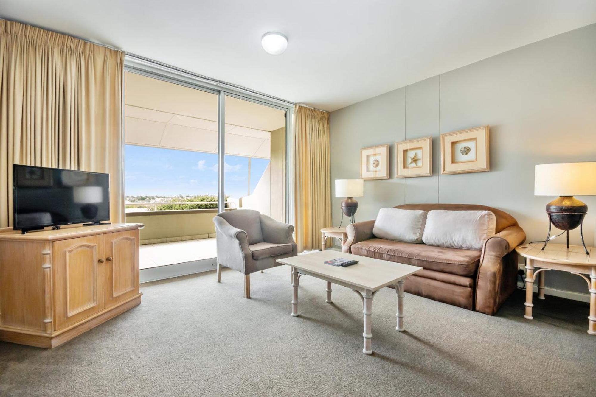Dolphin Self Catering Bloubergstrand